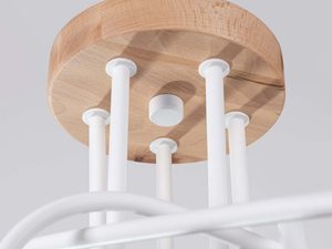 Miniaturka 5 - Bukowa rozeta sufitowa z białymi metalowymi rurkami