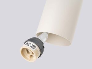 Miniaturka 5 - Detal oprawki GU10 lampy tubowej kremowej z ceramicznym gniazdem