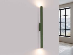 Miniaturka 2 - Kinkiet zielony tubowy świecący góra-dół w aranżacji wnętrza przy oknie