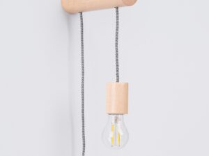 Miniaturka 7 - Kinkiet drewniany bukowy z żarówką filamentową na szarym tle