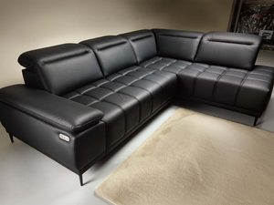 Miniaturka 9 - Narożnik czarny skórzany z elektrycznie regulowanym podnóżkiem widok