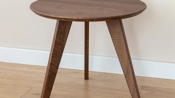 Miniaturka 1 - Klasyczny nowoczesny dębowy stolik tabacco Basic