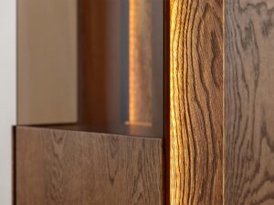 Miniaturka 8 - Detal witryny tabacco z przeszkleniem i podświetleniem LED zbliżenie