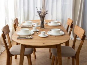 Miniaturka 13 - Stół dębowy rozkładany w aranżacji jadalni z drewnianymi krzesłami