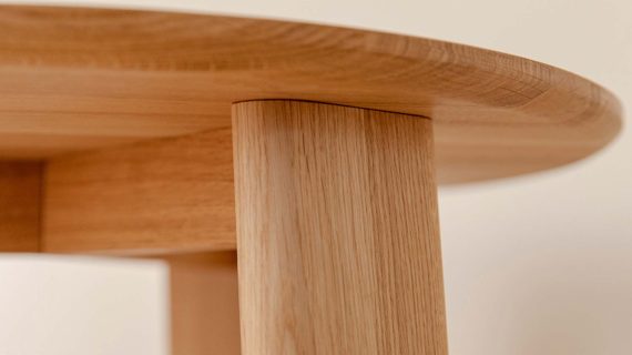 Miniaturka 5 - Klasyczny nowoczesny dębowy stolik 61 cm Asento