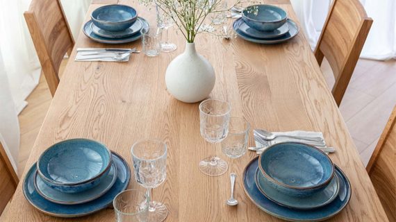 Miniaturka 1 - Praktyczny dębowy klasyczny stół Siena