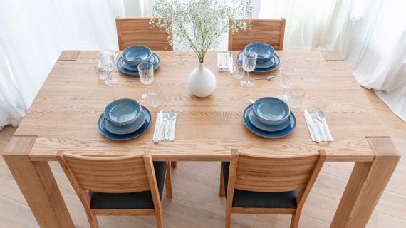 Miniaturka 3 - Praktyczny dębowy klasyczny stół Siena