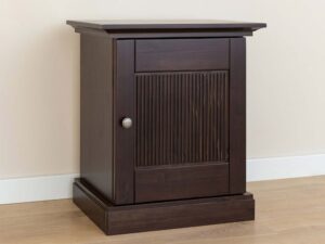 Miniaturka 2 - Prawa szafka nocna drewniana ciemnobrązowa z ryflowanym frontem widok pod kątem