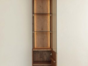 Miniaturka 2 - Półsłupek tabacco z otwartymi drzwiami wnętrze z półkami szklanymi włączone LED