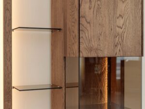 Miniaturka 7 - Detal półek szklanych i przeszklenia witryny wiszącej tabacco zbliżenie