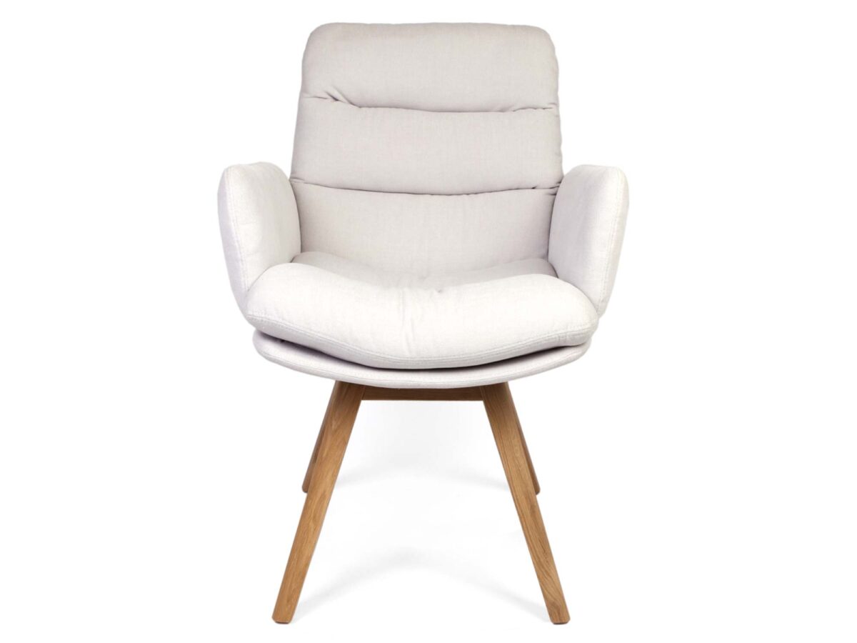 Klasyczny fotel tapicerowany Herla ARMCHAIR WOODEN LEGS