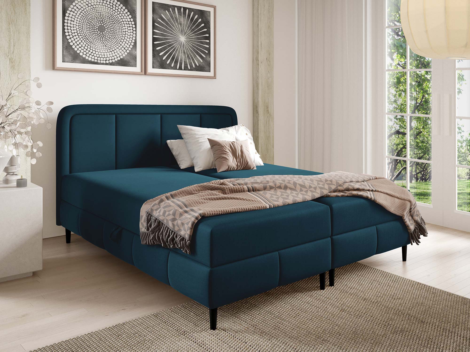 Laura-w-tk.-ROUGE-13A