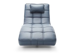 Miniaturka 1 - Niebieski szezlong skórzany pikowany z poduszką widok frontalny