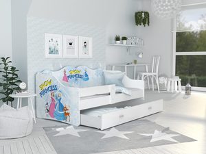 Miniaturka 22 - Łóżko dziecięce z motywem śnieżnej księżniczki w pokoju dziewczynki