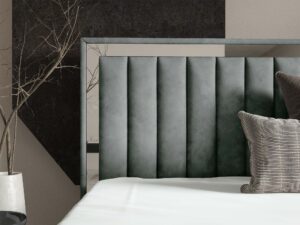 Miniaturka 67 - Detal zagłówka szarego ze srebrną ramką pikowanie