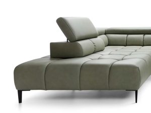 Miniaturka 4 - Narożnik oliwkowy detal pikowanego siedziska i czarnej nogi zbliżenie