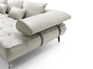 Miniaturka 6 - Kremowy narożnik detal metalowych pasków i wałka podłokietnika