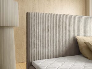 Miniaturka 19 - Detal tkaniny sztruksowej łóżka tapicerowanego