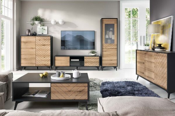 Salon z meblami dębowymi z grafitowymi akcentami i wzorem jodełki