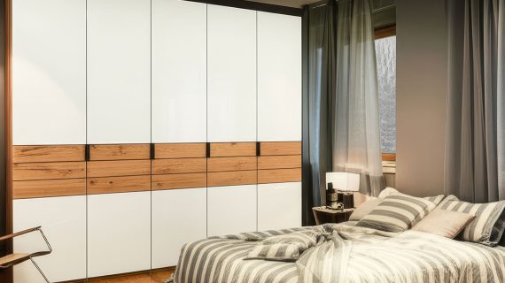 Miniaturka 4 - Drewniana szafa K50EF1E