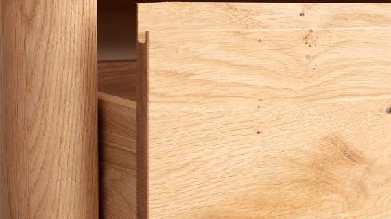 Miniaturka 6 - Drewniana komoda z litego drewna Lelina 3L