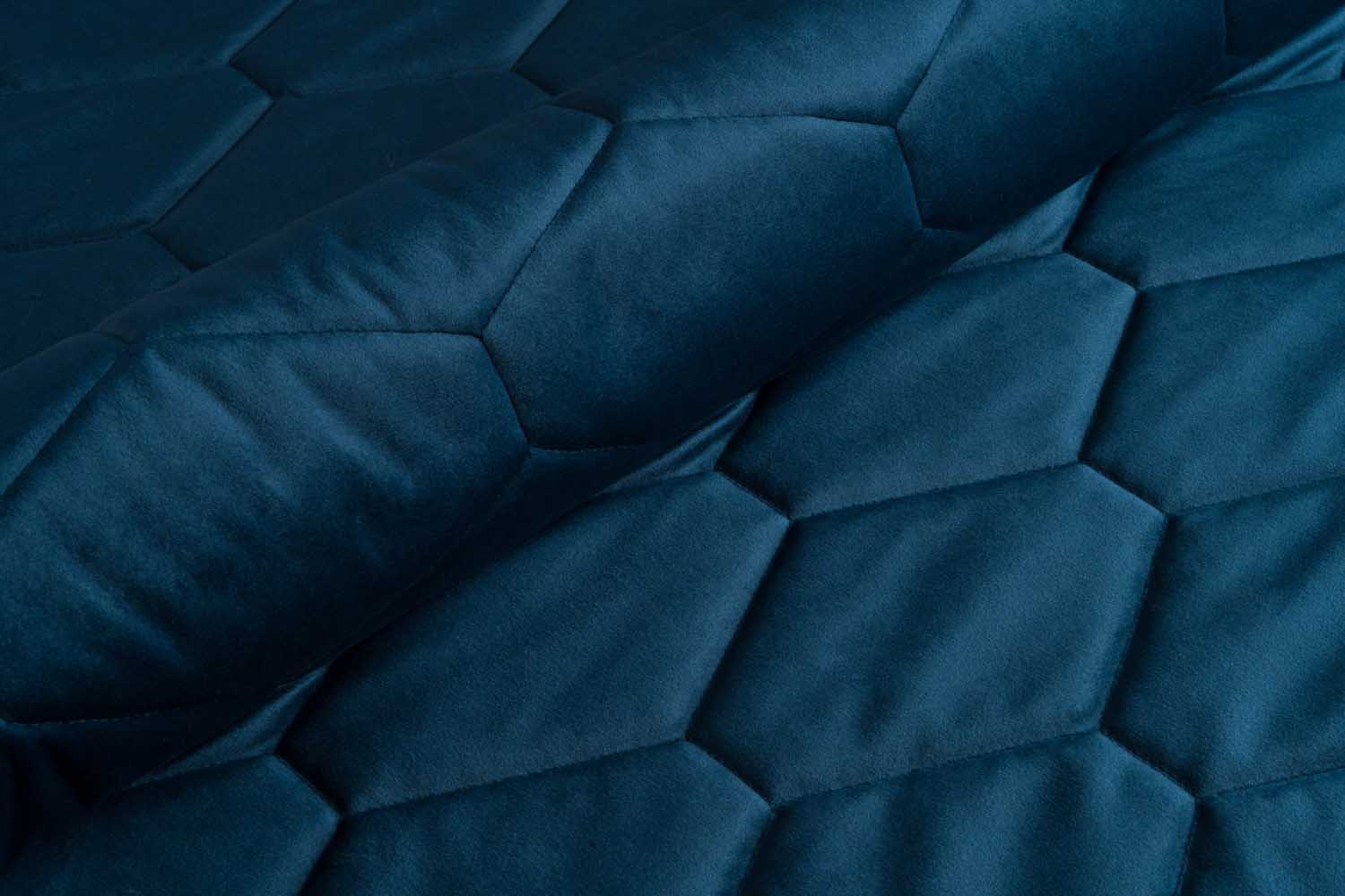 MAGIC VELVET 3D PIKOWANY 2211 P137