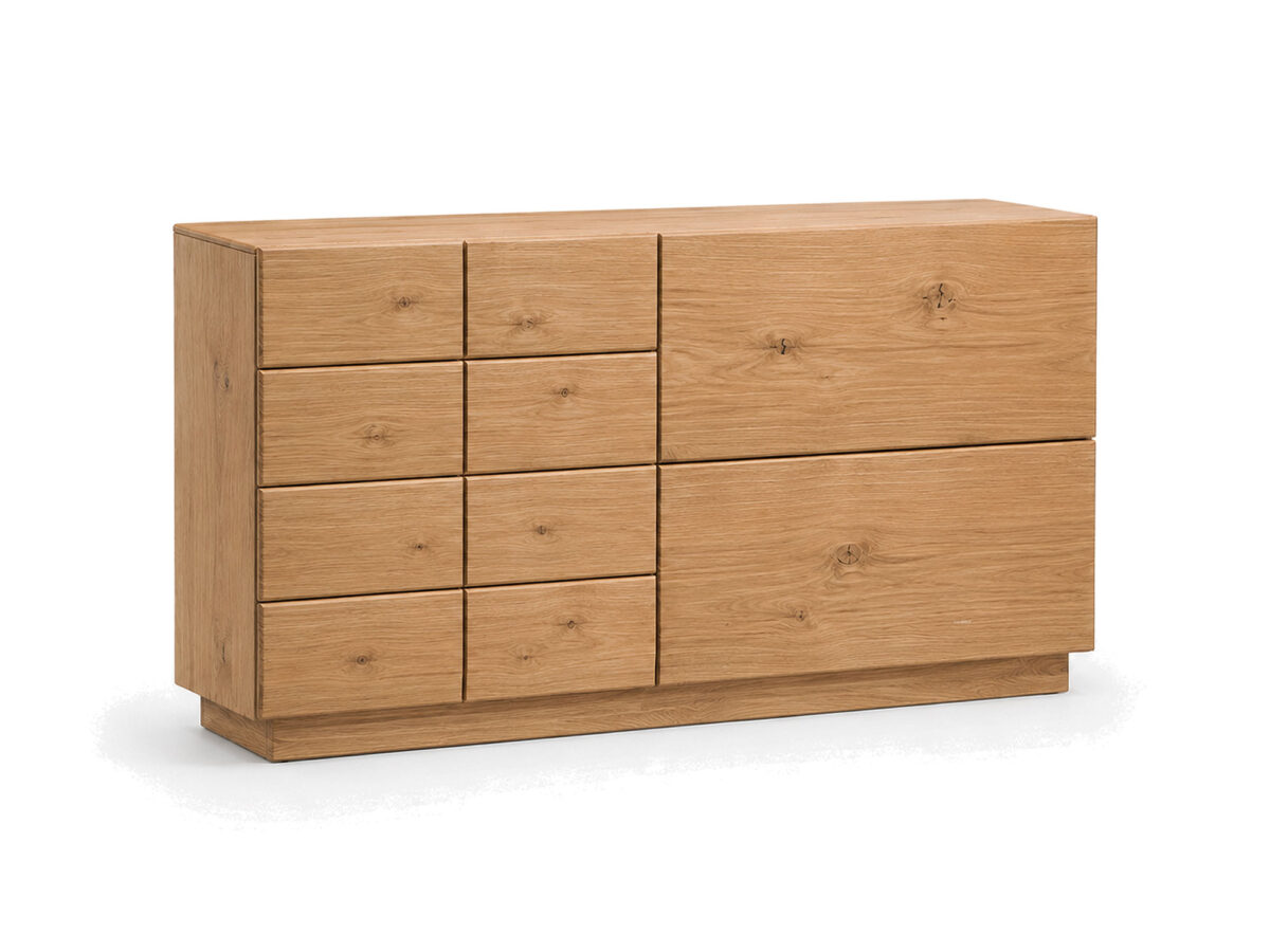 Komoda z litego drewna ALVERA 129 cm