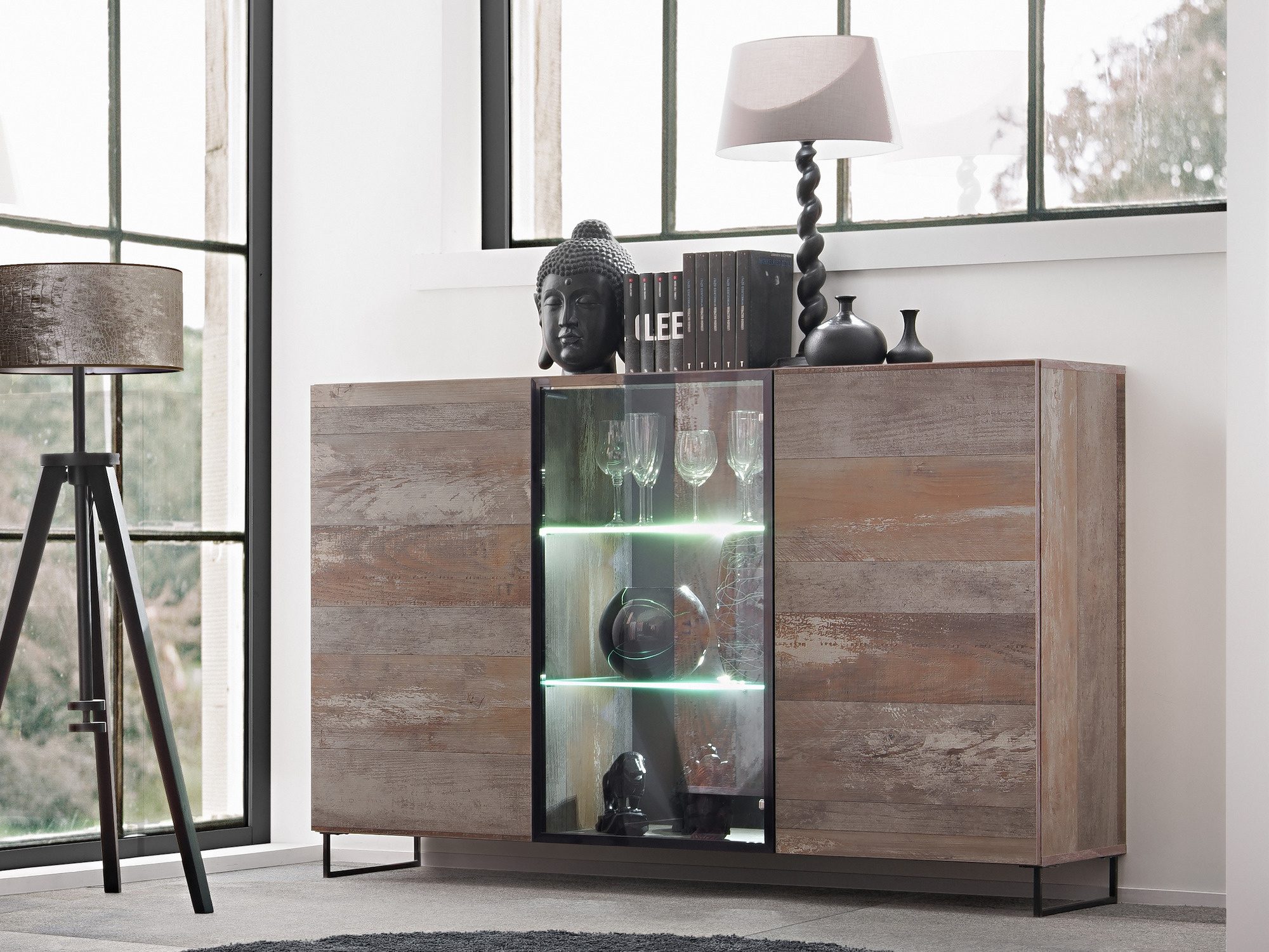 Szafka RTV z przeszklonym frontem LED Valmoro 150 cm Canion Wood czarna – zdjęcie 5