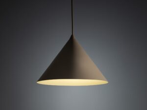 Miniaturka 17 - Aranżacja wnętrza z lampą wiszącą Cono M w piaskowym beżu
