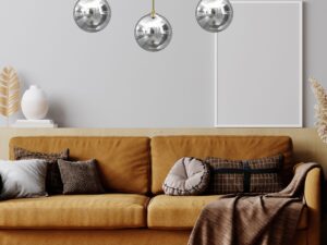 Miniaturka 2 - Lampa Astesora trzy kule w rzędzie nad sofą