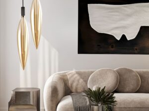 Miniaturka 1 - Lampa wisząca Avodela bursztynowa w aranżacji salonu
