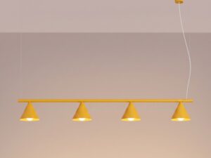 Miniaturka 79 - Czteropunktowy żyrandol Sorvella 122 cm żółty z włączonym światłem
