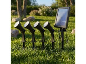 Miniaturka 5 - Cztery solarne reflektory oświetlające rośliny w ogrodzie