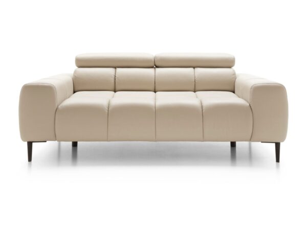 Sofa Pleviano 192 cm na białym tle