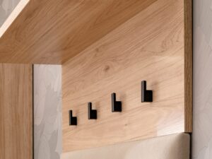 Miniaturka 5 - Detal czarnych haczyków panelu Pedrivo V