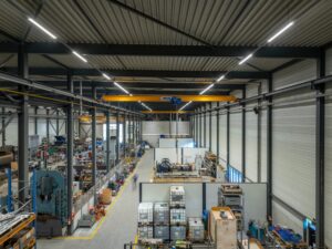 Miniaturka 13 - Czarny moduł Easylight w komercyjnym systemie oświetlenia