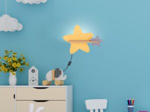 Miniaturka 5 - Kinkiet Gwiazdka żółto-szary z półką w pokoju dziecięcym