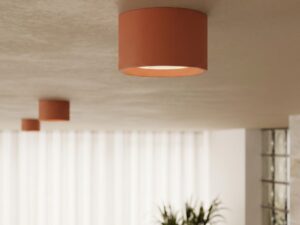 Miniaturka 105 - Jednopunktowy plafon Modessa 10 cm ochra czerwona na suficie – zbliżenie