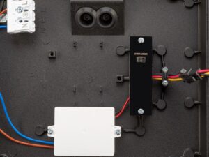 Miniaturka 3 - Kinkiet Ainos Slide WL – tylny przełącznik temperatury 2700/3000 K