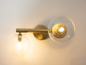 Miniaturka 7 - Złoty kinkiet Avola 2 z transparentnymi kulami, dwa zapalone punkty światła