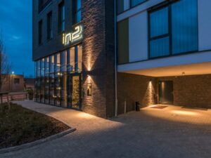 Miniaturka 3 - Światło góra dół kinkietu Big Theo Wall na zewnętrznej ścianie