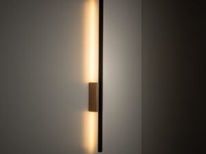 Miniaturka 9 - Kinkiet Flash M LED z jasnym drewnem sosnowym w aranżacji