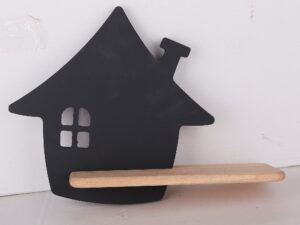Miniaturka 5 - Czarny kinkiet domek LED i półka drewniana widok z przodu