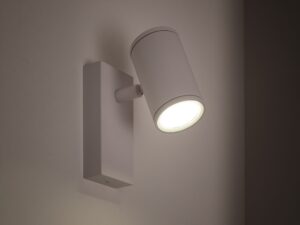 Miniaturka 3 - Kinkiet Nexo GU10 IP44 biały w aranżacji na ścianie