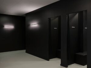 Miniaturka 6 - One Linear 50 biało-czarny, druga aranżacja ścienna
