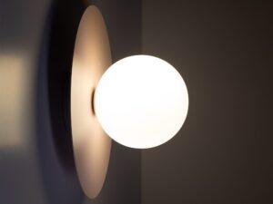 Miniaturka 10 - Kinkiet Pixi G9 różowy z białym kloszem w aranżacji wnętrza