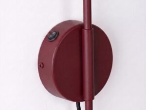 Miniaturka 72 - Kinkiet z włącznikiem Sorvella 61 cm burgund – detal podstawy z włącznikiem