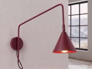 Miniaturka 21 - Kinkiet z włącznikiem Sorvella 61 cm burgund z włączonym światłem