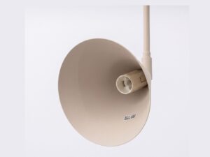 Miniaturka 32 - Kinkiet z włącznikiem Sorvella 61 cm taupe – detal wnętrza klosza