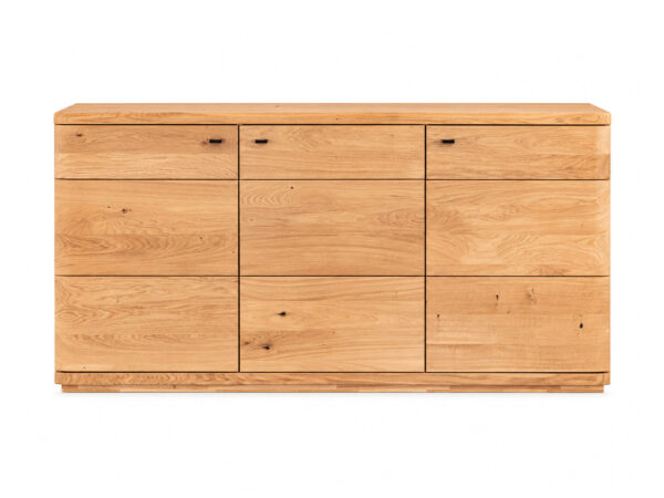 Komoda dębowa Corvena 181 cm – bryła na białym tle